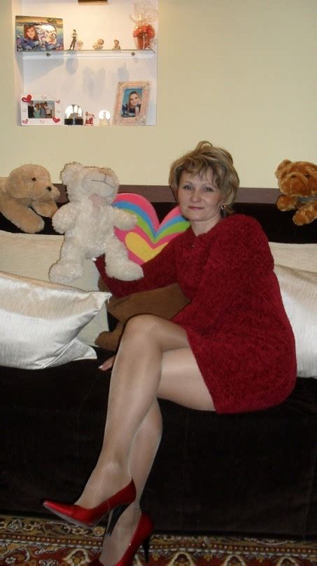 mature pantihose|pantyhosed wives .